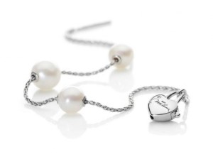 1001283-605819872814431-969224574-n